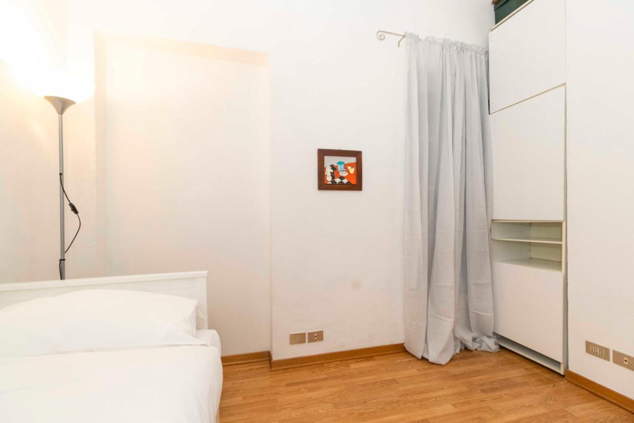 Porta Nuova & San Salvario Roomy Flat Turin Exterior photo